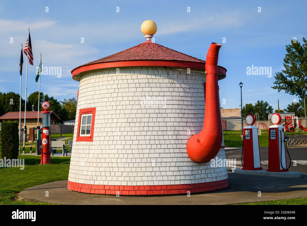 Zillah, WA, EE.UU. 09 de agosto de 2021 La Estación de Servicio