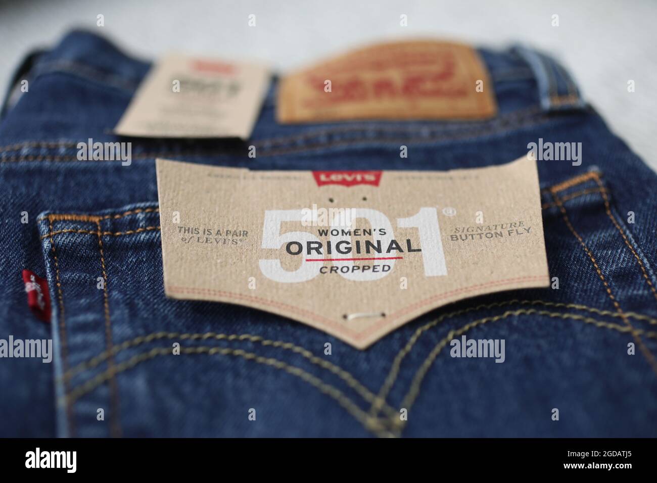 Levi Strauss Logo Fotos e Imágenes de stock - Página 4 - Alamy