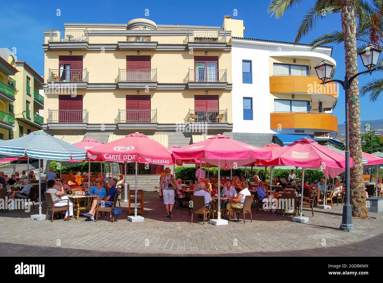 El restaurante Promenade, Playa de San Juan, Tenerife, Islas Canarias, España Foto de stock