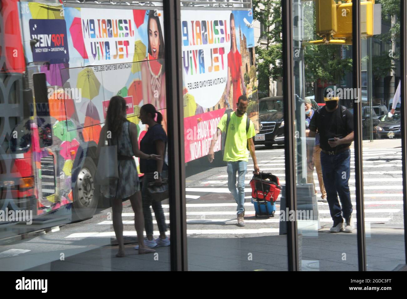 que tiempo hace en nueva york en agosto