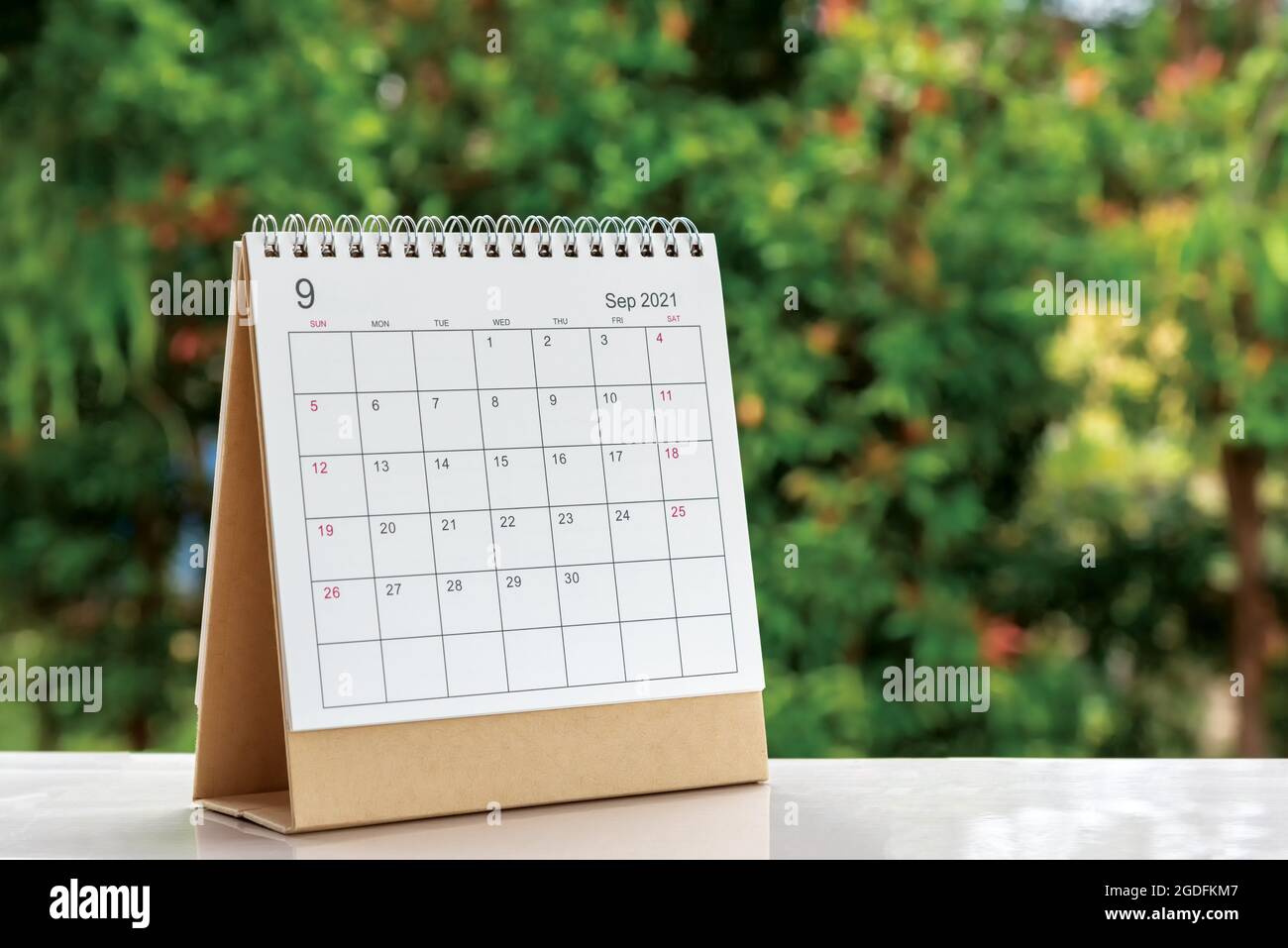 Calendario de escritorio del 2021 de septiembre Foto de stock