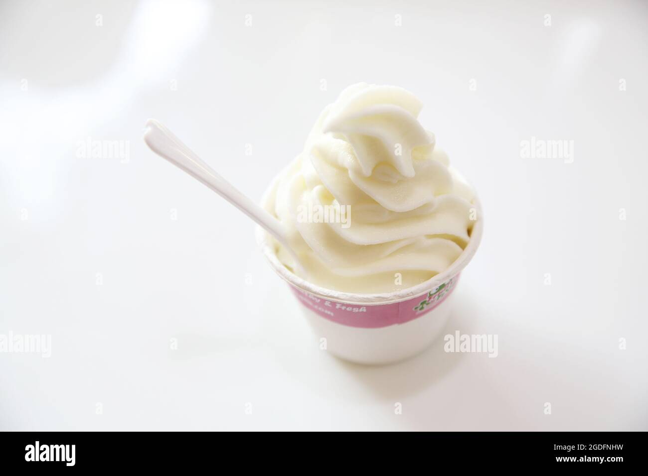 Yogur con crema suave Foto de stock