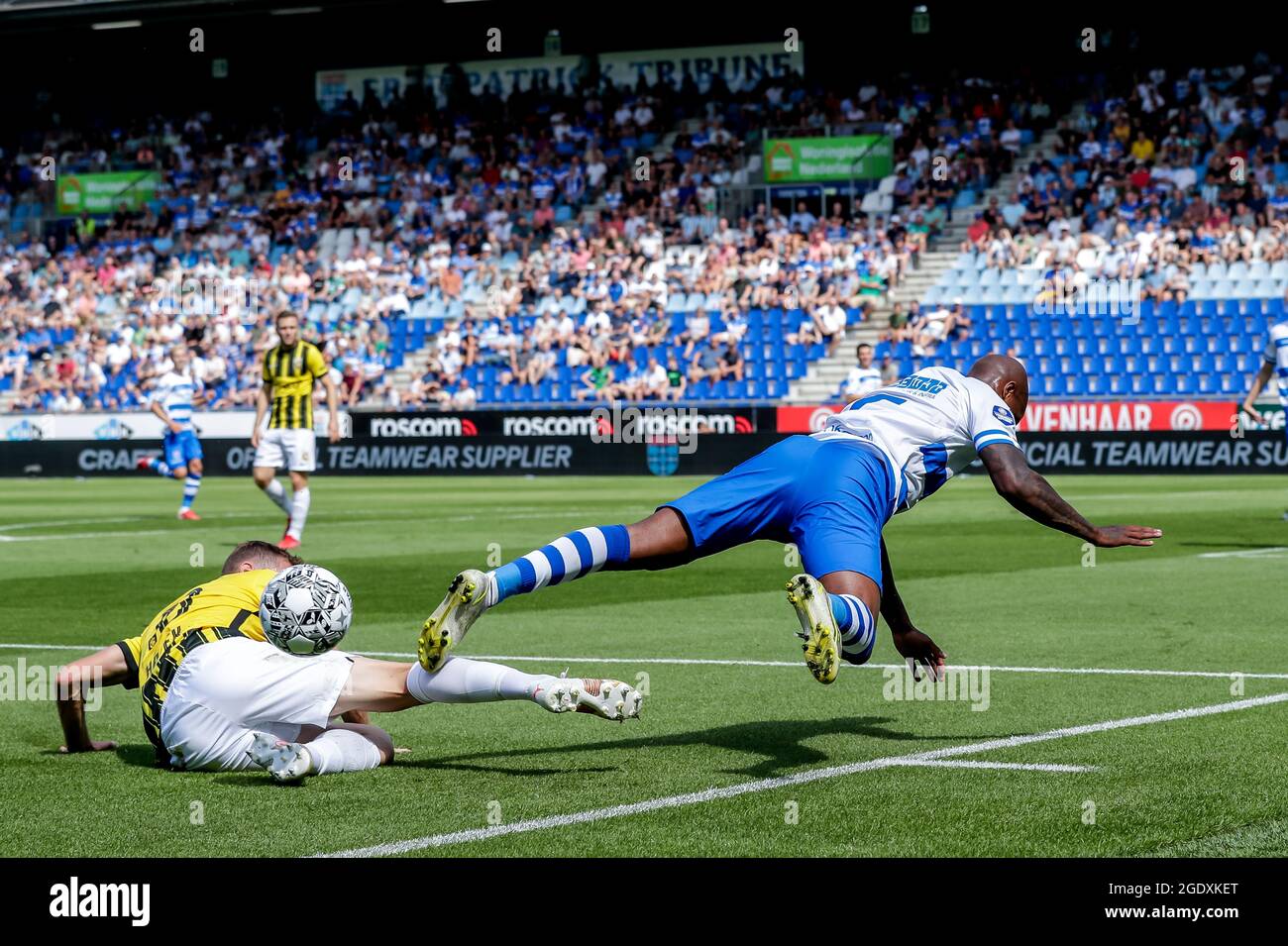 ZWOLLE, PAÍSES BAJOS 15 DE AGOSTO Sondre Tronstad de Vitesse