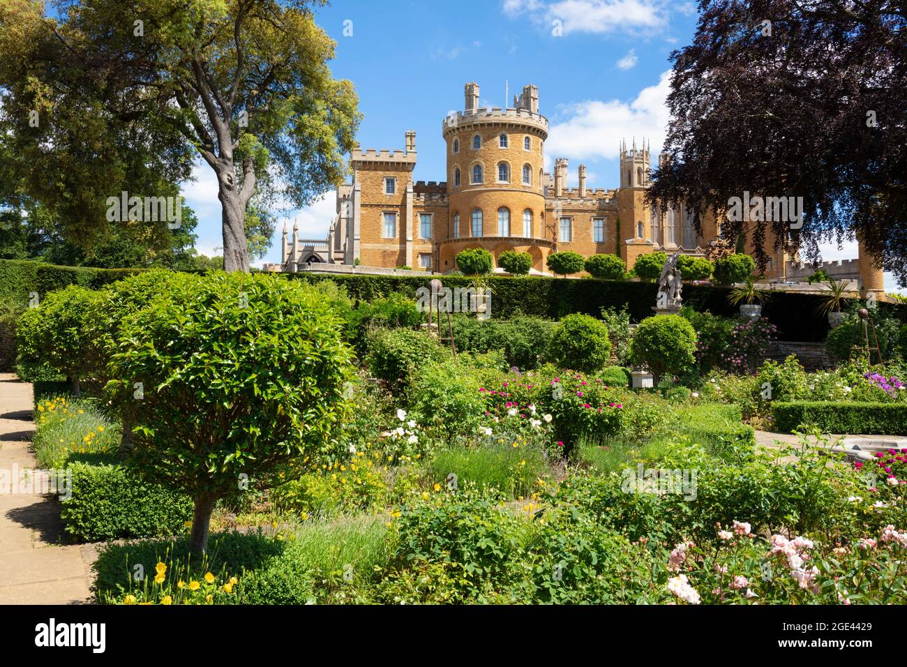 Belvoir Castillo Rose Garden Vale de Belvoir Grantham Leicestershire Inglaterra Reino Unido GB Europa Foto de stock