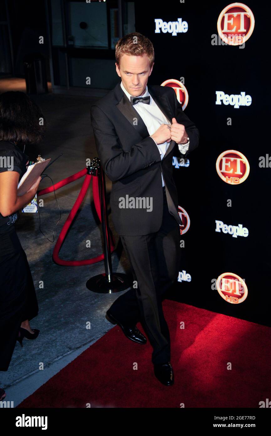 El actor Neil Patrick Harris asiste a las llegadas para Entertainment Tonight y PEOPLE Emmy After Party en Walt Disney Concert Hall el 21 de septiembre de 2008 en Los Ángeles, California. Foto de stock