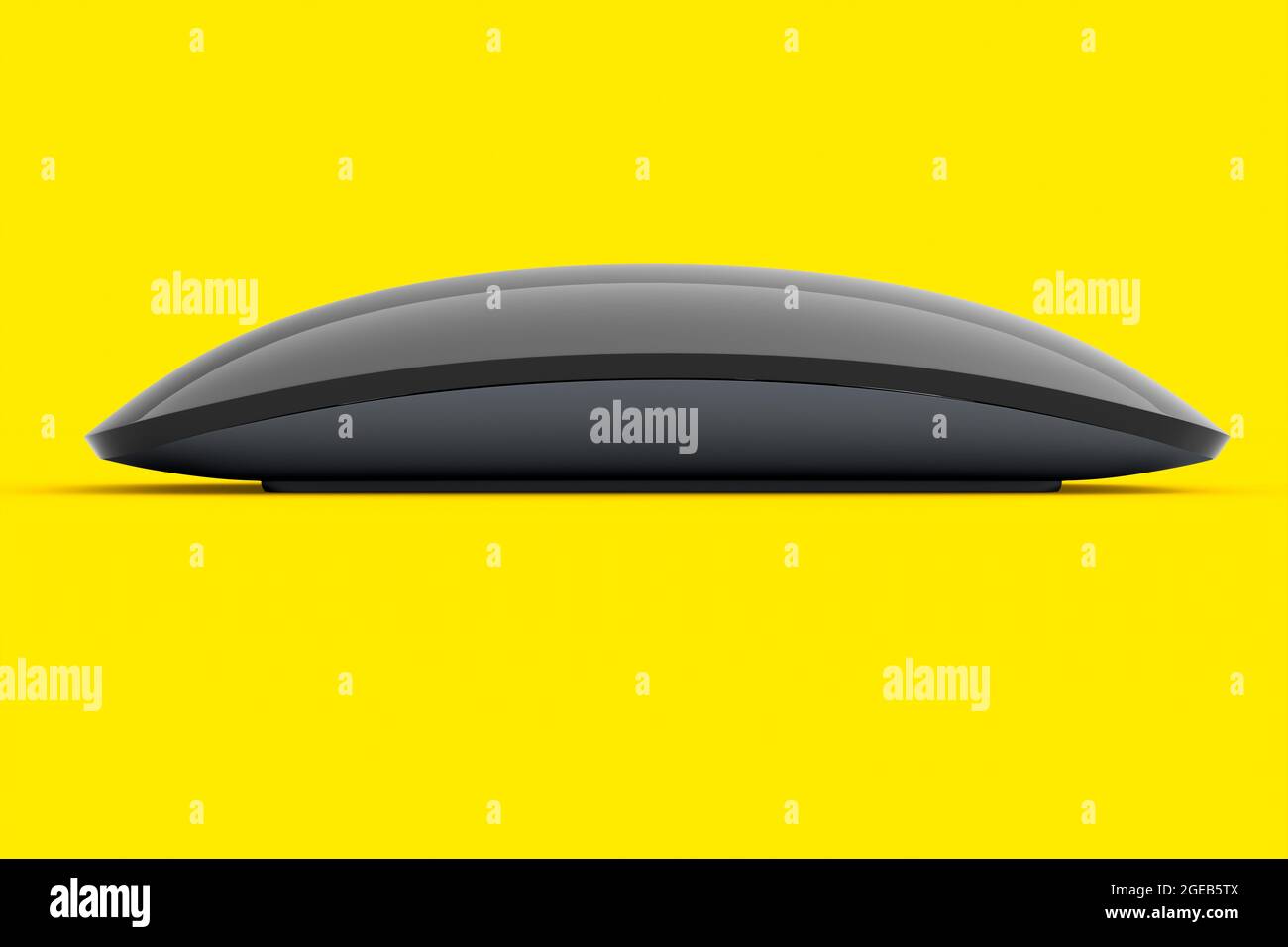 Ratón de ordenador negro realista con aislamiento táctil sobre fondo amarillo. 3D Representación del panel táctil inalámbrico del portátil para la oficina doméstica y el espacio de trabajo Foto de stock