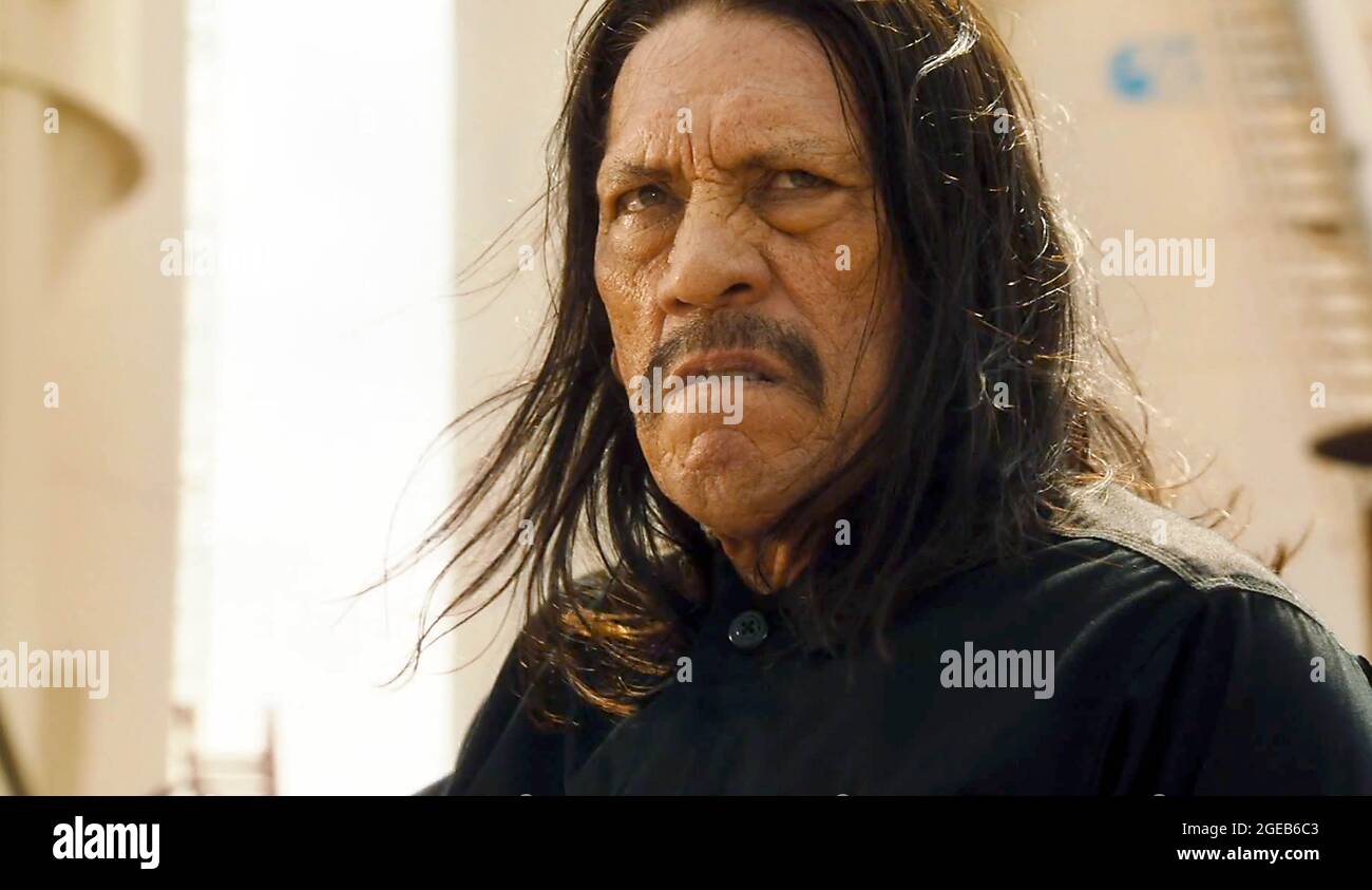 Los Ángeles, CA, EE.UU. Danny Trejo en escena de la promo ©Open Road Films  para la nueva película: Machete Mats (2013). Argumento: El gobierno de los  Estados Unidos recluta a Machete para