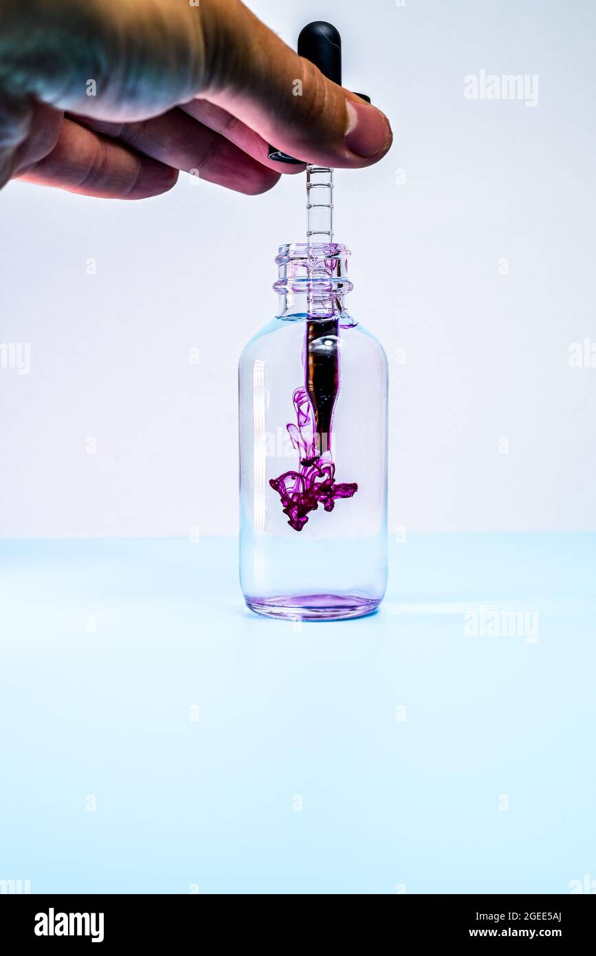 Piquis Piquis : Conozcan el nuevo perfume L´Bel by L´BEL  Perfume,  Botellas de perfume de vidrio, Botella de perfume