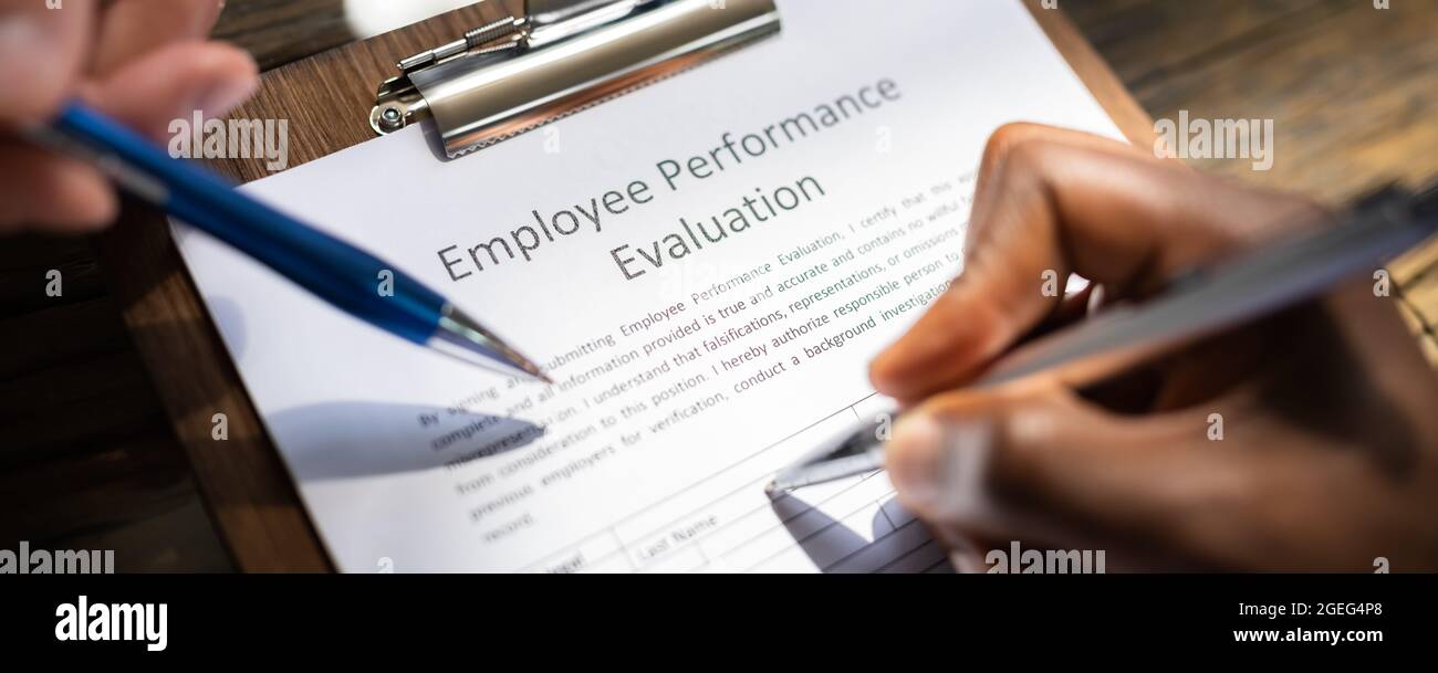 Evaluación y evaluación del rendimiento de los empleados. Comentarios del empleador Foto de stock