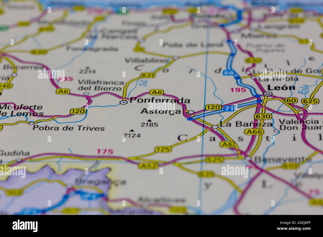 Astorga España aparece en un mapa de carreteras o en un mapa geográfico Foto de stock
