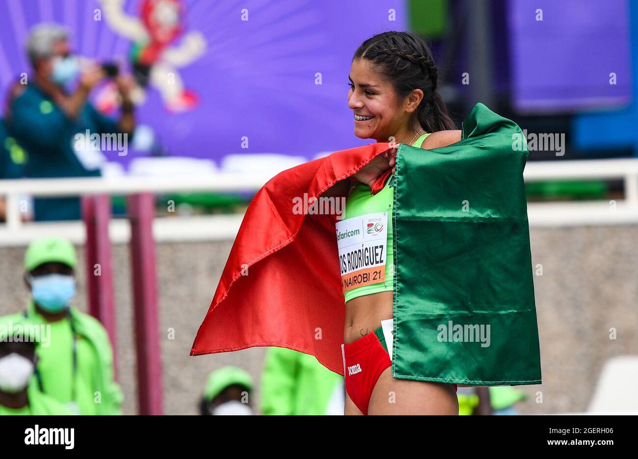 Nairobi, Kenia. 21st de agosto de 2021. Sofía Ramos Rodríguez de México  celebra después de la final de la carrera femenina de 10.000m en el  Campeonato Mundial de Atletismo U20 de 2021