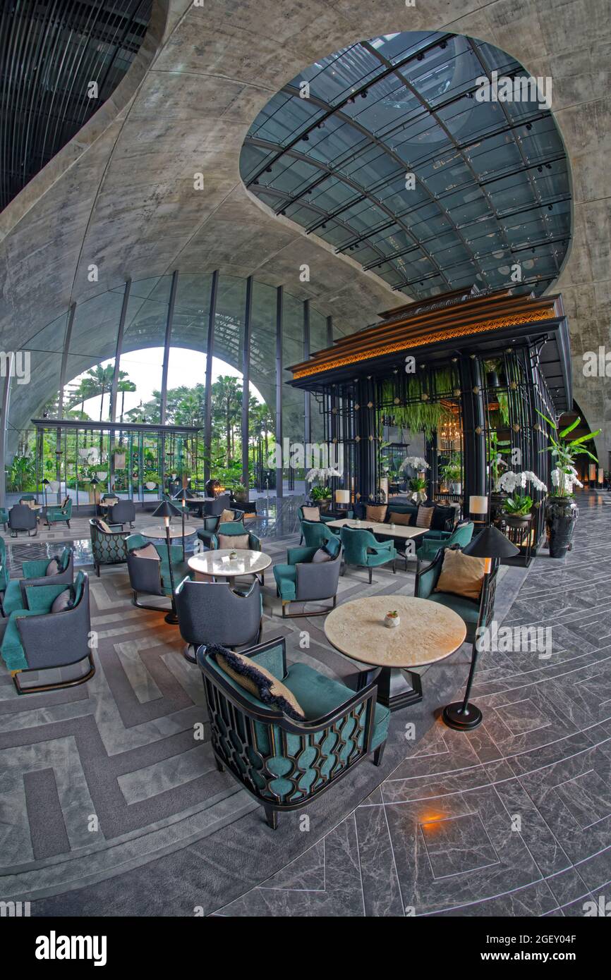 Vestíbulo, Sindhorn Kempinski Hotel, Bangkok, Tailandia Foto de stock
