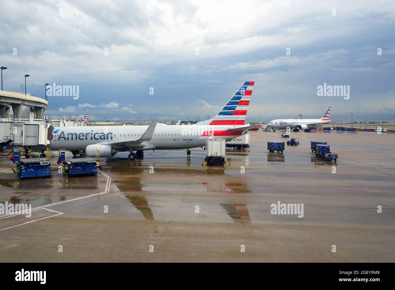 Aeropuerto De Dallas Fort Worth Fotos e Imágenes de stock - Página 3 - Alamy