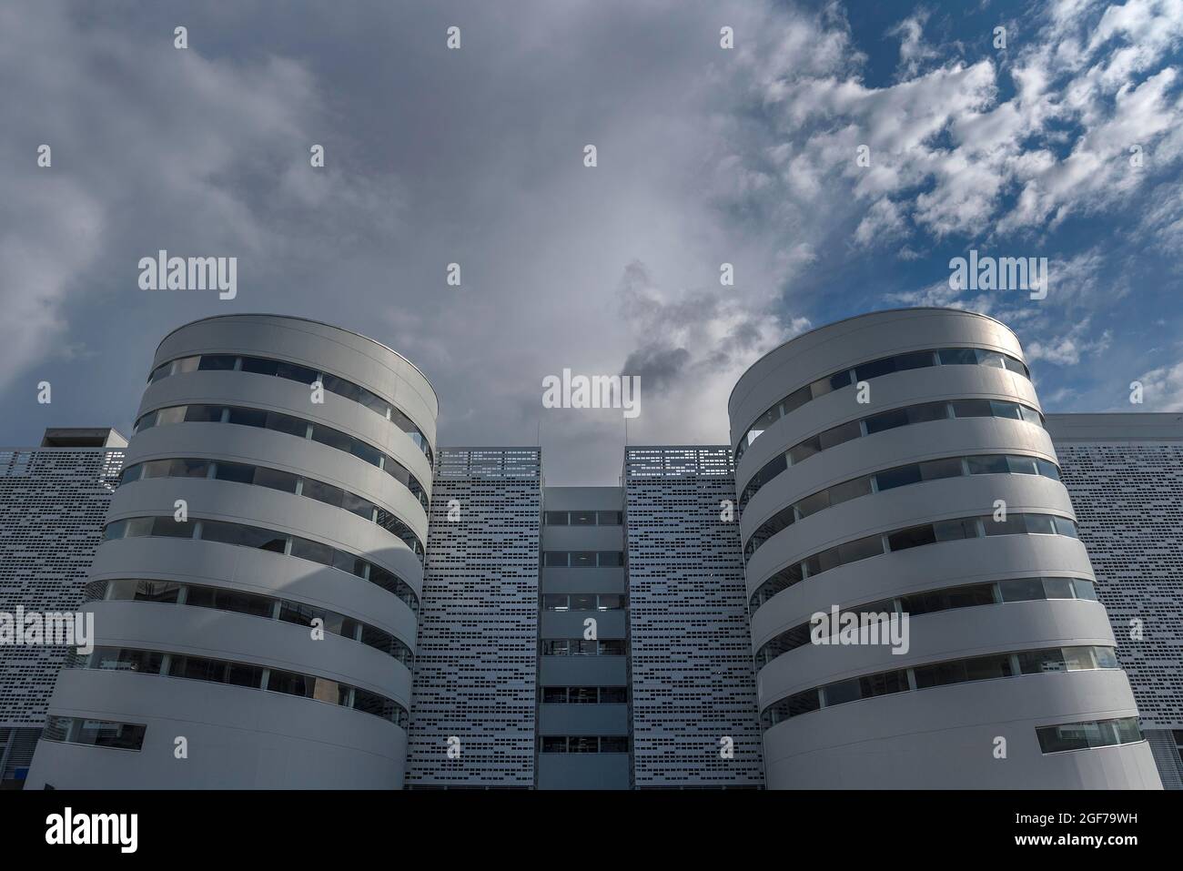 Moderno aparcamiento de varios pisos, Nuremberg, Middle Franconia, Baviera, Alemania Foto de stock