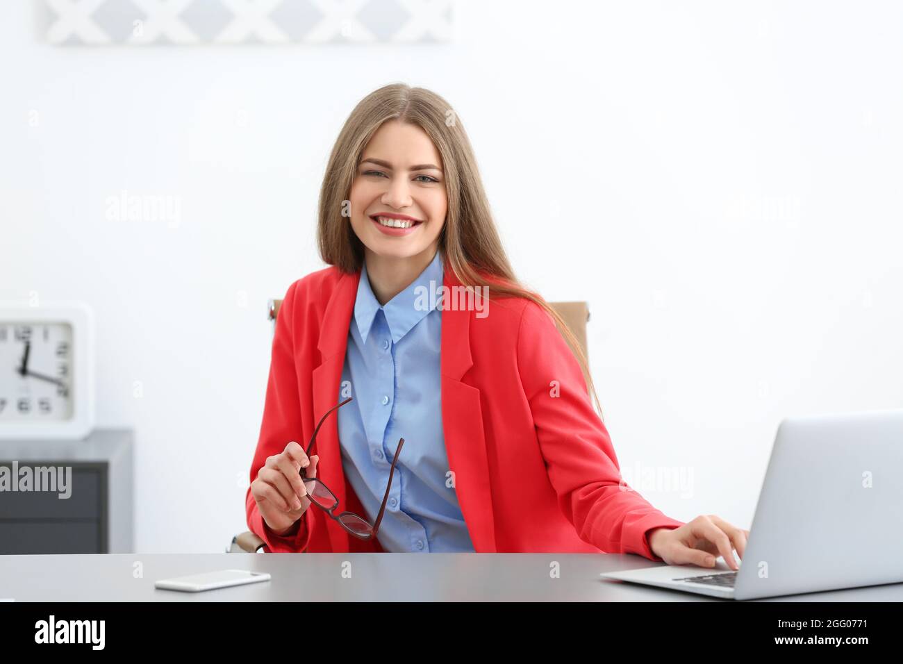 HR Manager es la realización de una entrevista de trabajo Foto de stock