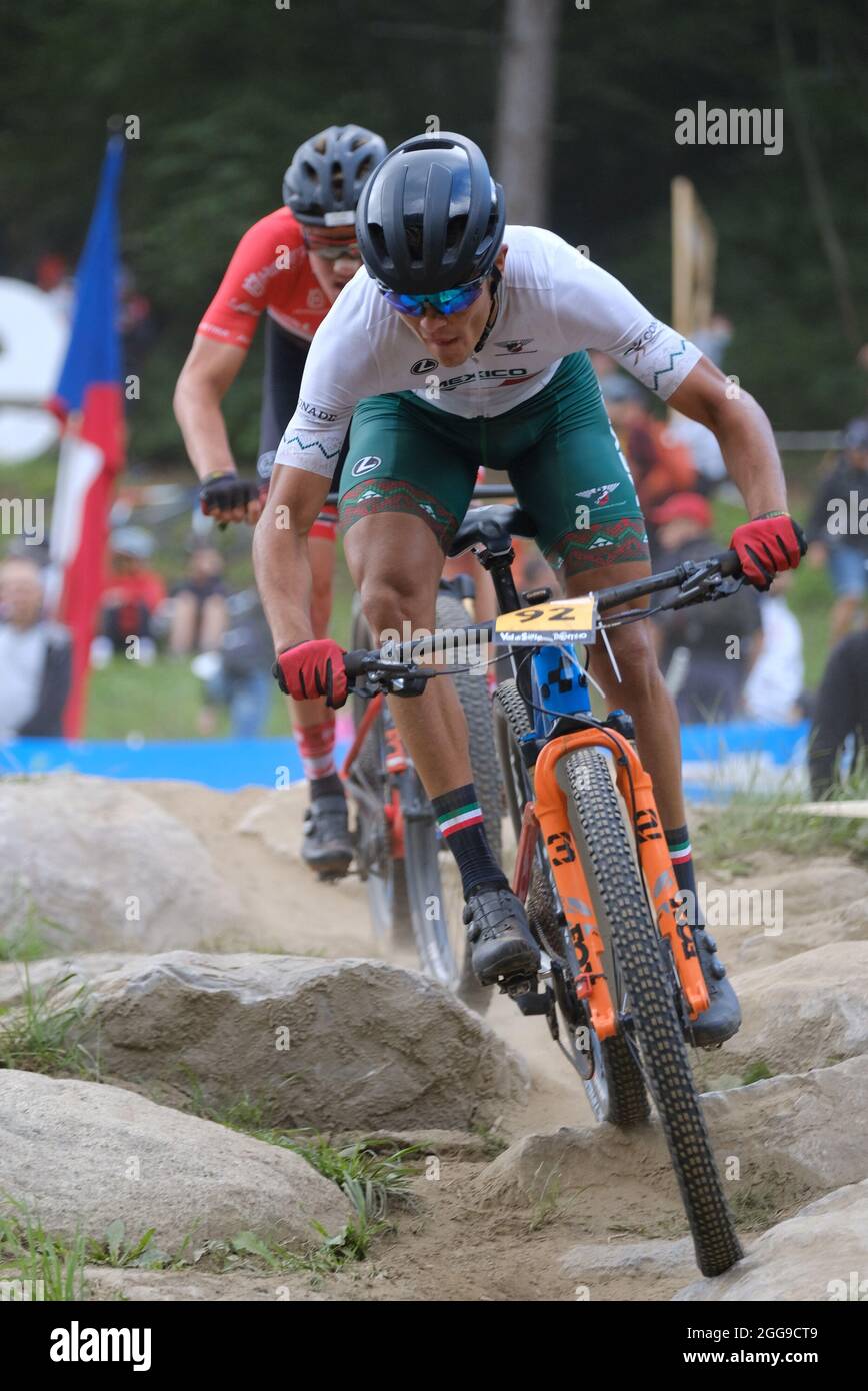 Commezzadura, Italia. 28th de agosto de 2021. (92) - Esteban Herrera Ochoa ( México) durante el Campeonato Mundial UCI MTB - Cross Country - Carrera de  Hombres U23, MTB - Mountain Bike en