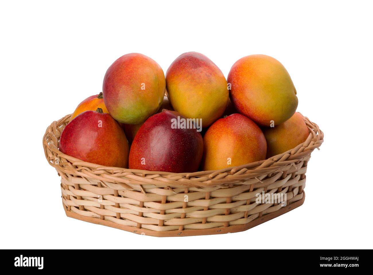 Canasta de mangos Imágenes recortadas de stock - Alamy