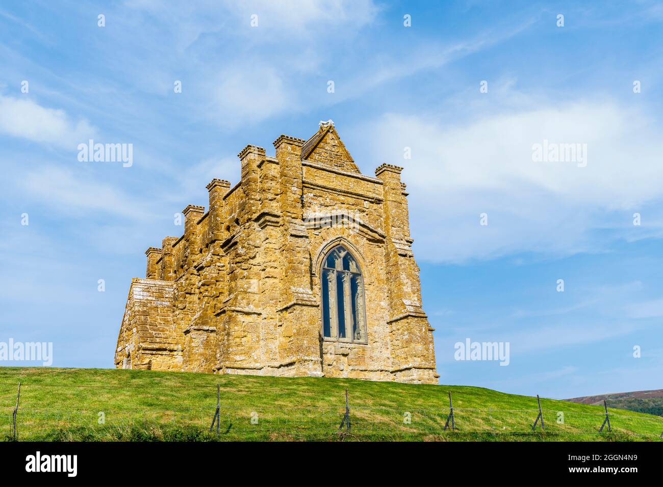 Capilla de Santa Catalina, una pequeña capilla en una colina sobre el pueblo de Abbotsbury en Dorset, al suroeste de Inglaterra, dedicada a Santa Catalina de Alejandría Foto de stock