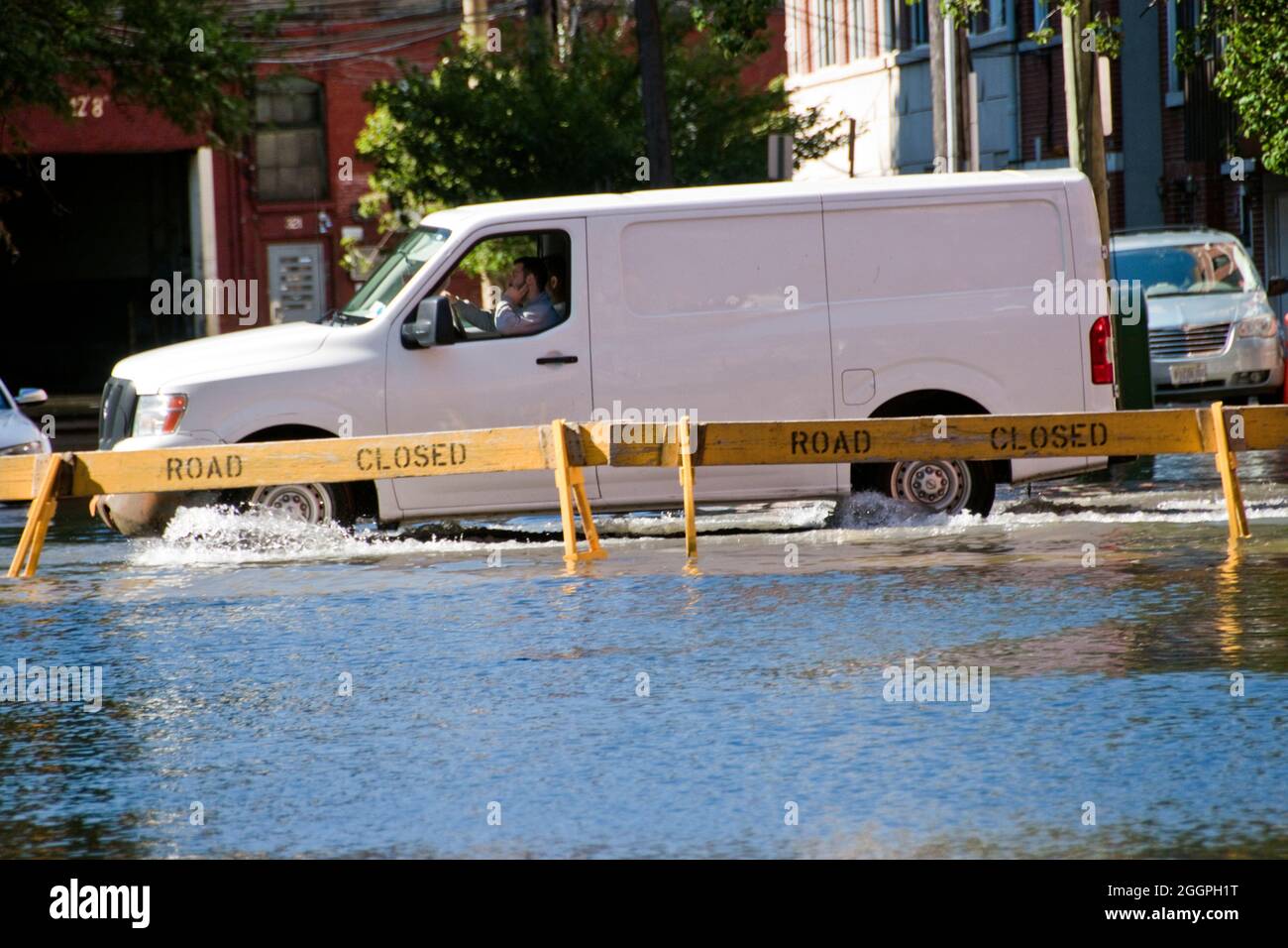 Inundaciones en la calle causadas por la lluvia del huracán Ida en Hoboken, Nueva  Jersey, EE.UU Fotografía de stock - Alamy