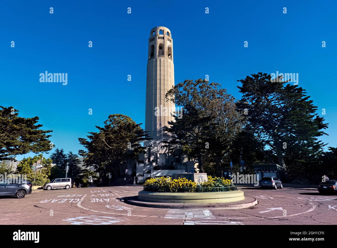 Coit Tower en Telegraph Hill, San Francisco, California, U. S. A. Foto de stock