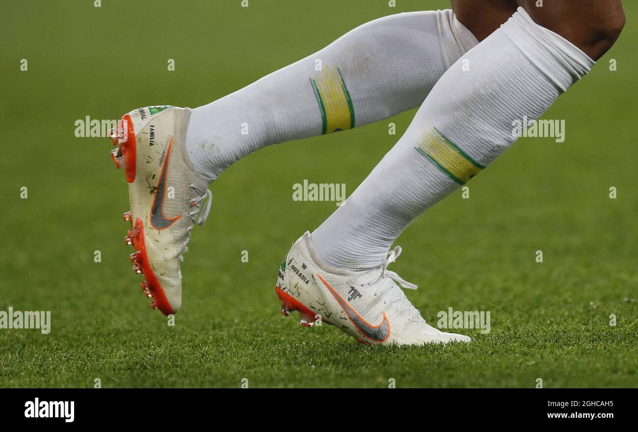 Las botas de Neymar de Brasil durante la Copa Mundial de la FIFA 2018 Grupo  E en el Otkrytiye Arena, Moscú. Foto fecha 27th de junio de 2018. El  crédito de la