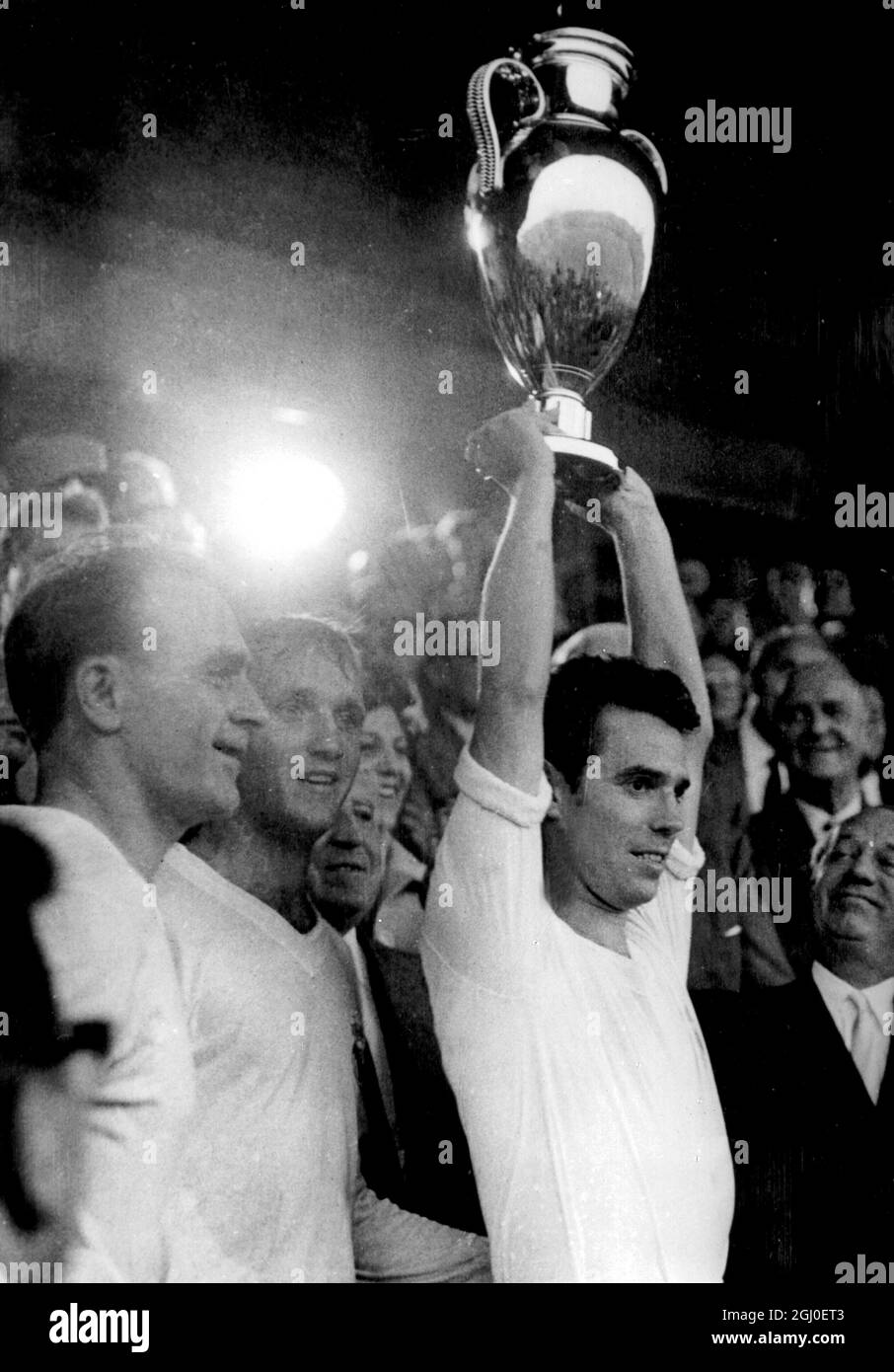 Final de la copa de europa 1959 stuttgart fotografías e imágenes de