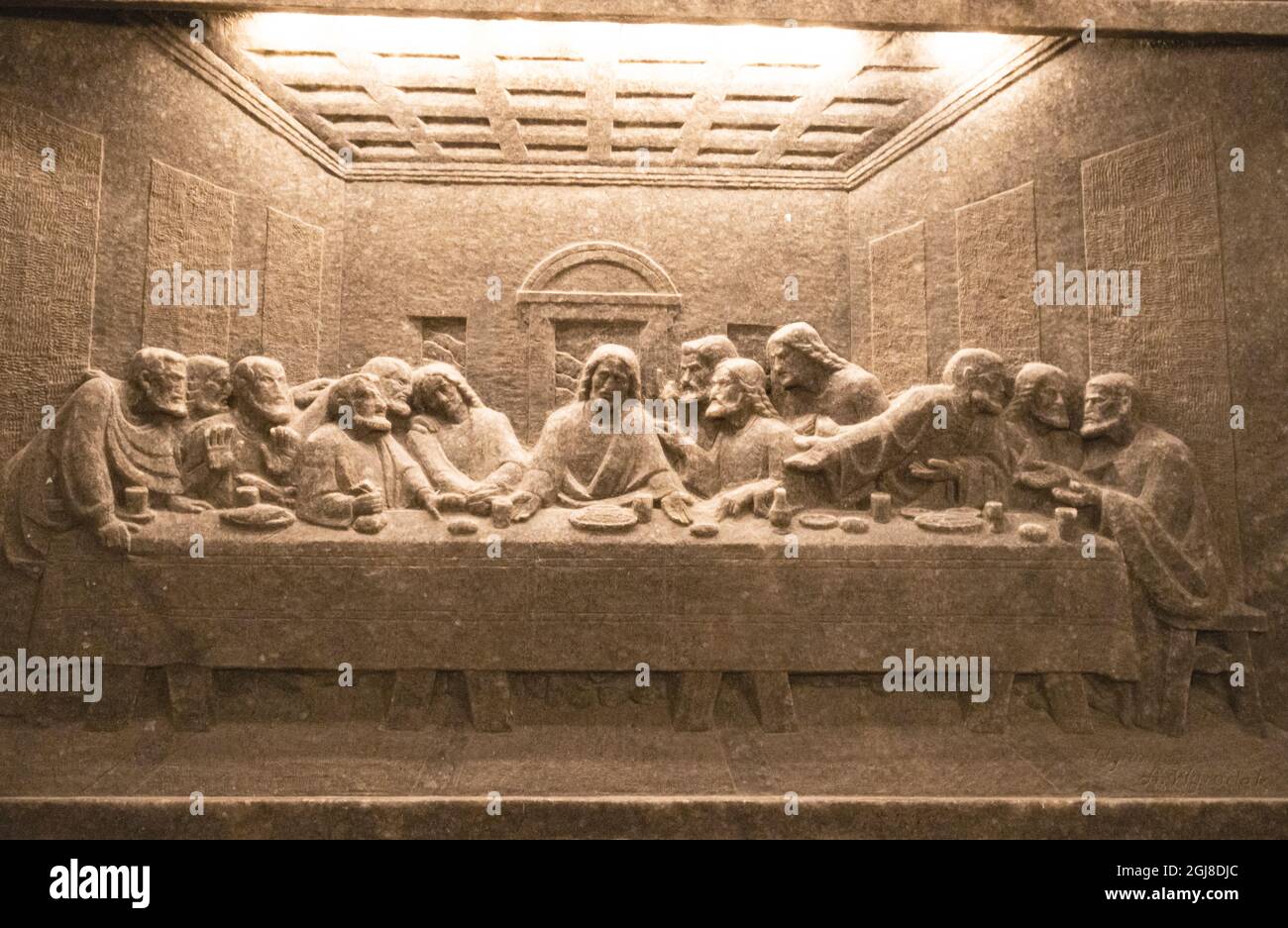 Alivio de la Última Cena de Miguel Ángel hecha en sal en la Capilla de San  Kinga, ubicada en la mina de sal de Wieliczka en Polonia Fotografía de  stock - Alamy
