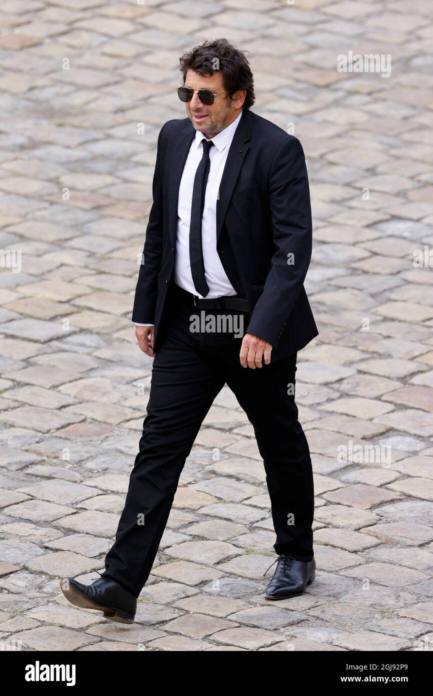 Patrick Bruel llega para asistir a un homenaje nacional al difunto actor  Jean-Paul Belmondo durante una ceremonia en el Hotel des Invalides en  París, Francia, el 9 de septiembre de 2021. REUTERS/Eric