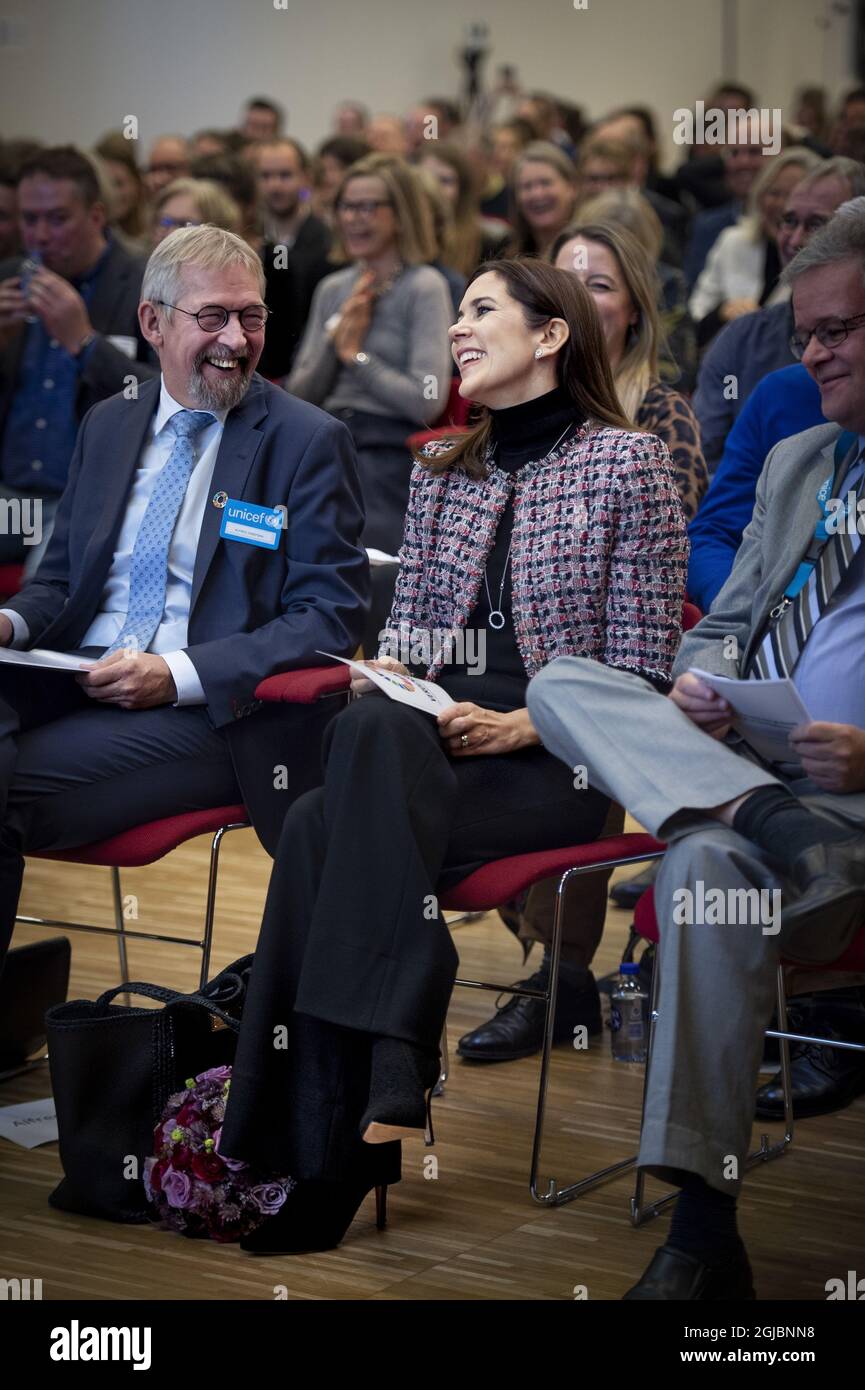 La Princesa Heredera María asistió al Día de la Infancia de UNICEF en el aniversario de la firma de la Convención Internacional de la Infancia. El día se ha celebrado desde 2015 y el tema de este año fue 'Los niños en los Objetivos del Mundo'. Foto de stock