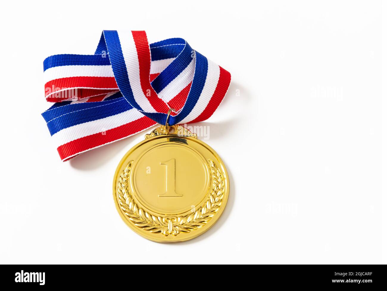 Medalla deportiva de premio dorado para ganadores con cinta azul trofeo de  primer lugar insignias de honor