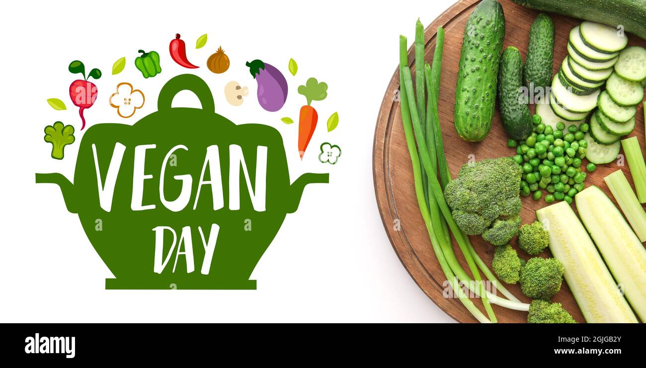 Tarjeta de felicitación para el Día Mundial de los Veganos con verduras frescas Foto de stock