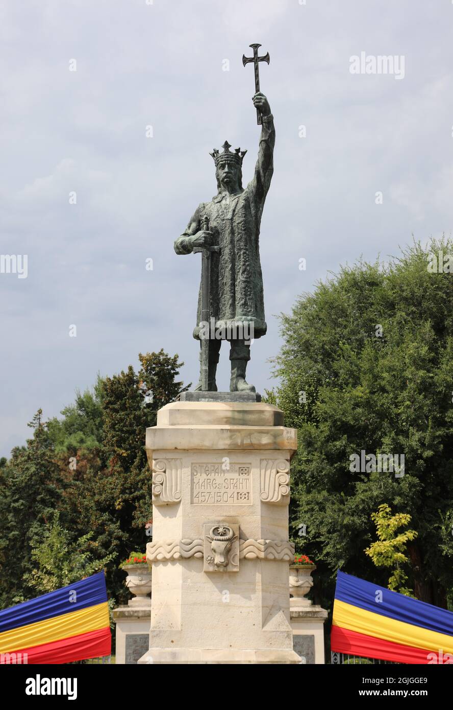 Stephen el gran monumento en el Día de la Independencia decorado con flores Foto de stock