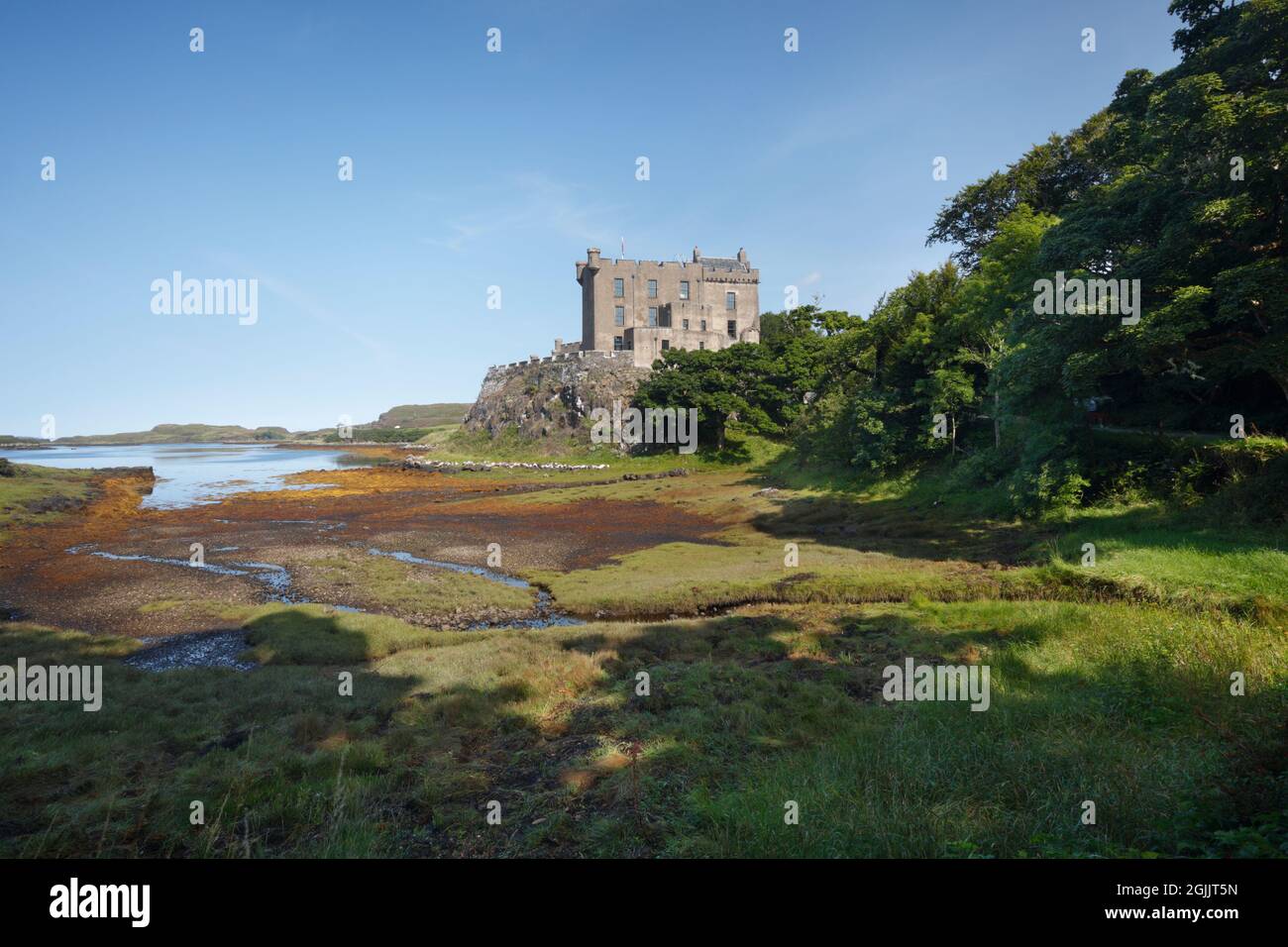 Castillo Dunvegan. Isla de Skye. Escocia, Reino Unido. Foto de stock