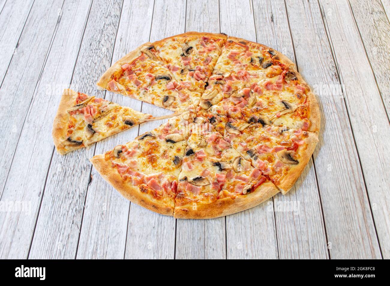 Boceto De Pizza Fotos E Imagenes De Stock Alamy