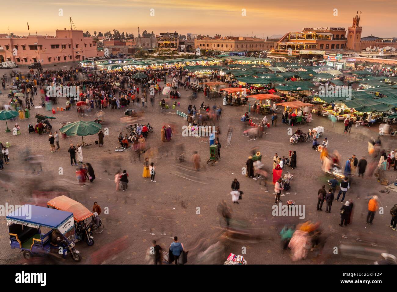 Jamaa El Fna, Marrakech, Marruecos, África. Foto de stock