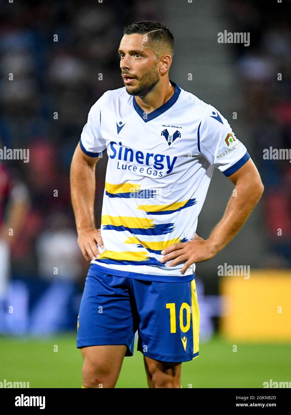 Bolonia, Italia. 13th de Sep de 2021. Giancluca Caprari (Verona) retrato durante Bolonia FC vs Hellas Verona FC, fútbol italiano Serie A partido en Bolonia, Italia, septiembre de 13 2021 Crédito: Agencia de Fotografía Independiente/Alamy Live News Foto de stock