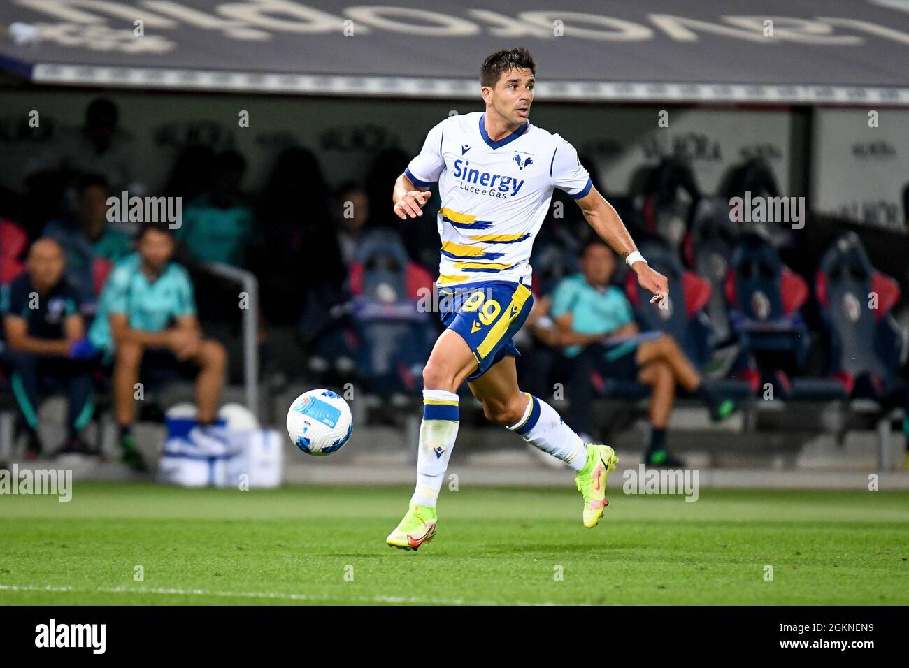 Bolonia, Italia. 13th de Sep de 2021. Giovanni Simeoni (Verona) retrato en acción durante Bolonia FC vs Hellas Verona FC, fútbol italiano Serie A partido en Bolonia, Italia, septiembre de 13 2021 Crédito: Agencia de Fotografía Independiente/Alamy Live News Foto de stock