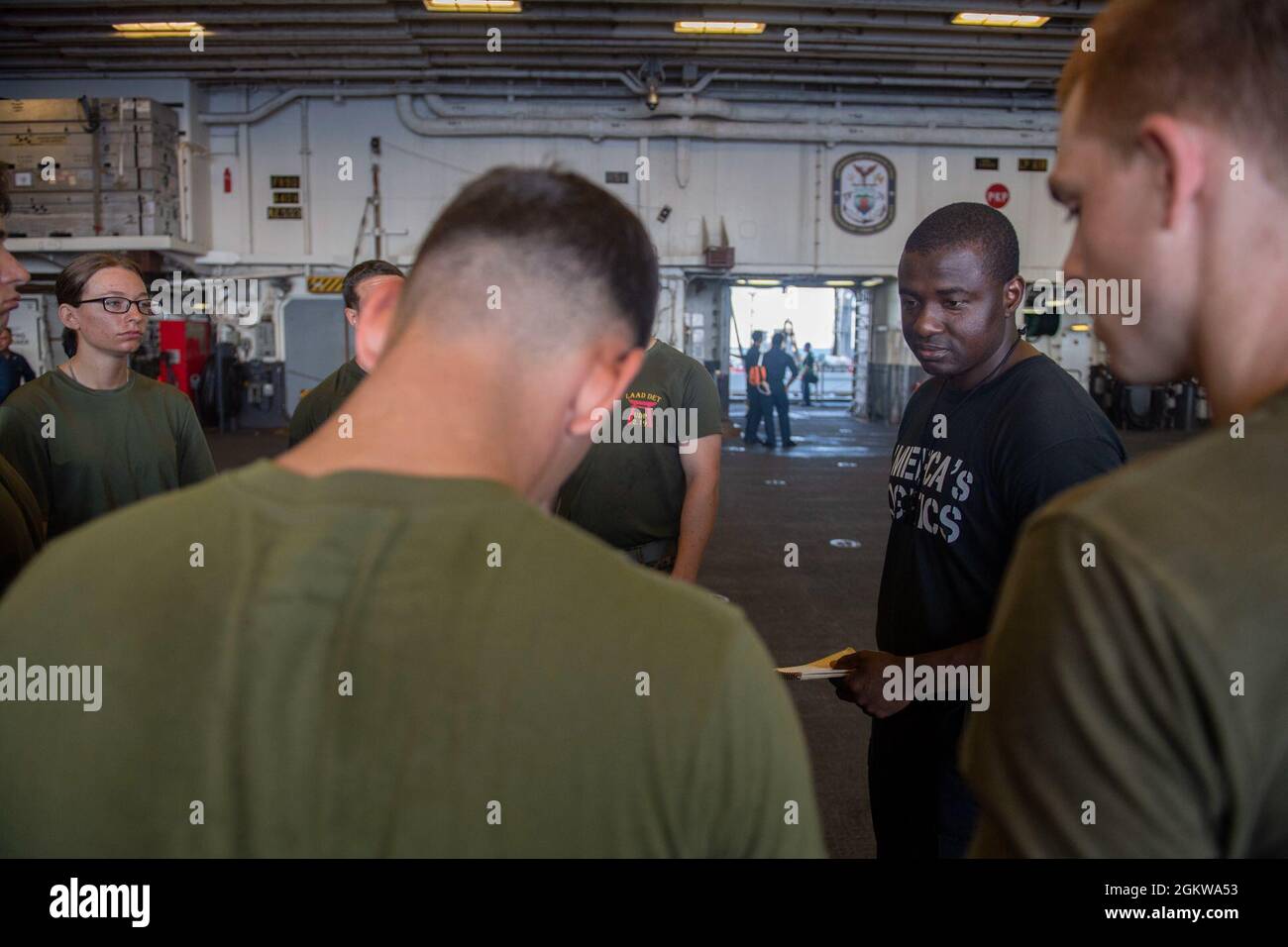 Océano Pacífico (8 de julio de 2021) Especialista en Logística 1st