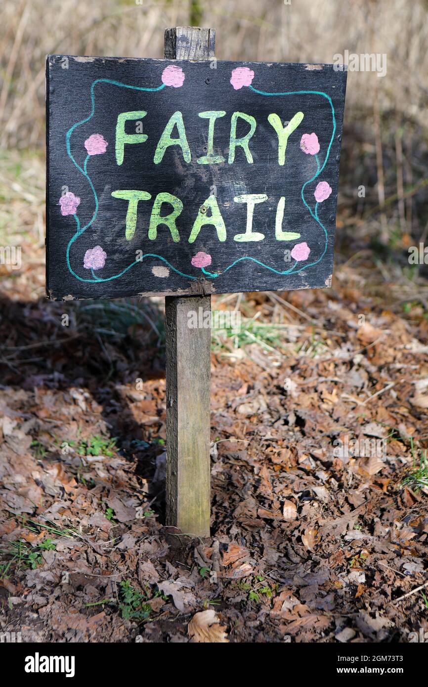 Cartel de Fairy Trail para niños Foto de stock