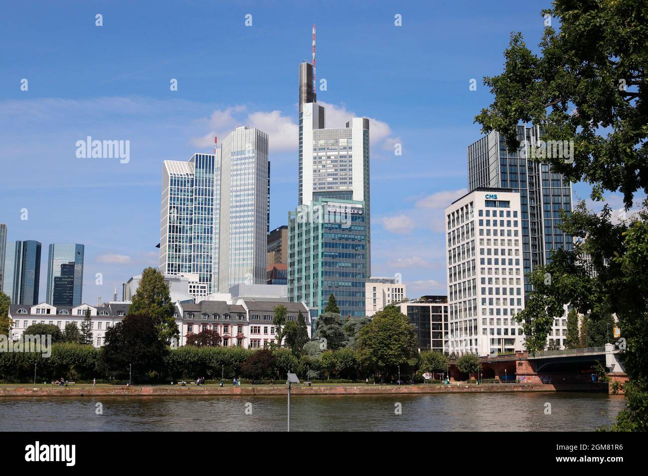 Skyline, Frankfurt am Main (nur fuer redaktionelle Verwendung. Keine Werbung. Referenzdatenbank: http://www.360-berlin.de. © Jens Knappe. Bildquellen Foto de stock