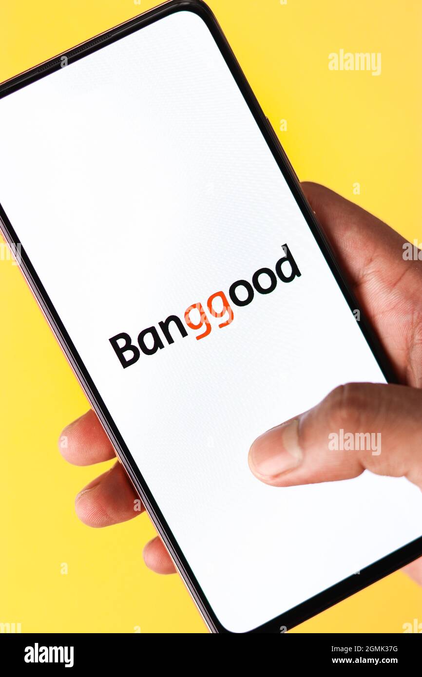 Assam, india 9 de julio de 2020 : Banggood un sitio web de compras en línea fácil Fotografía de stock - Alamy