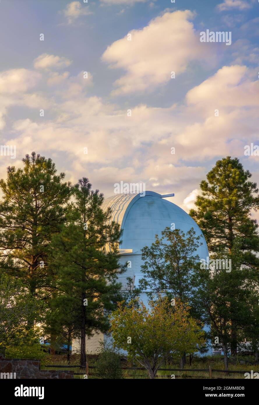 Flagstaff Arizona - 11 de septiembre de 2021: Lowell Observatory en Mars Hill en Flagstaff Arizona. Foto de stock