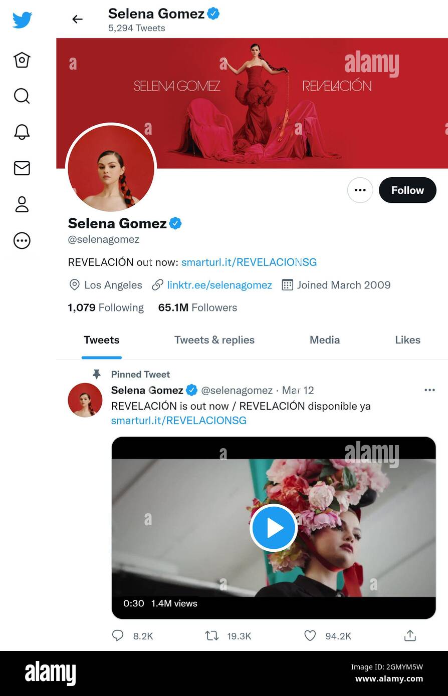 Página de Twitter (septiembre de 2021) de Selena Gómez Foto de stock