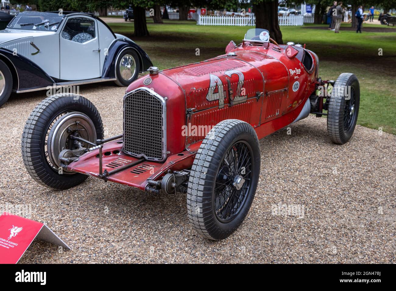 1932 Alfa Romeo P3 Tipo B-3, Concours of Elegance 2021, Hampton Court Palace, Londres, Reino Unido Foto de stock