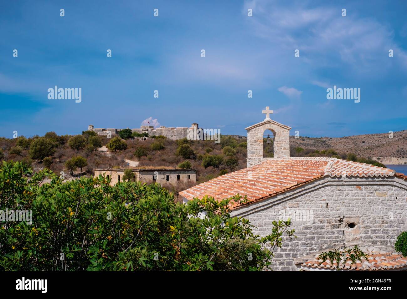Porto Palermo castillo Ali Pasha Tepelena en Himare Albania Foto de stock