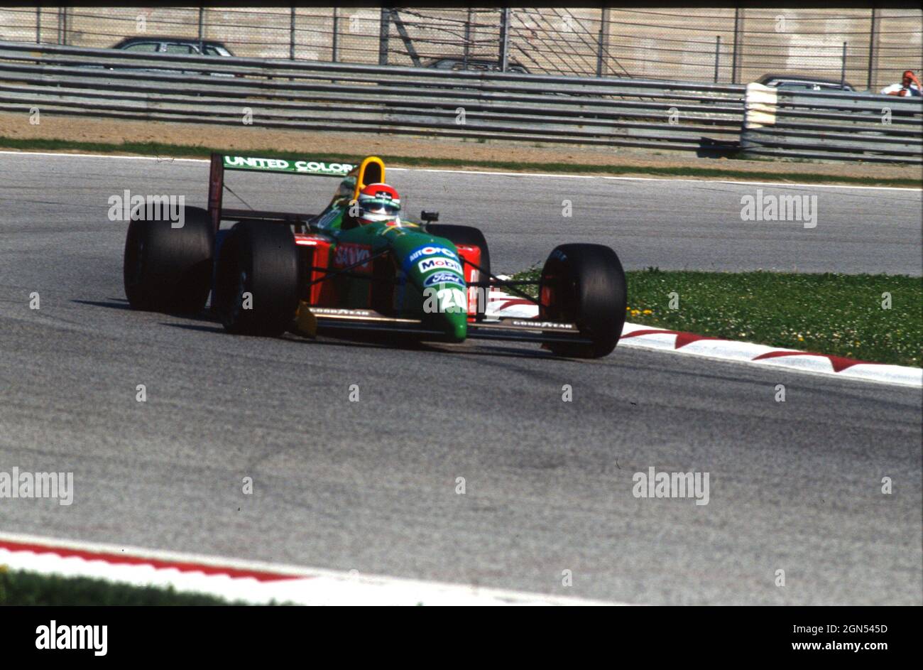 Imola, 1990 de abril: Nelson Piquet en Benetton B190 F1 durante la libre  práctica en el circuito Imola en preparación para el Gran Premio de San  Marino. Italia Fotografía de stock - Alamy