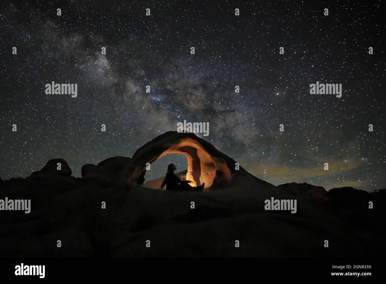 Imagen de Night Sky Milky Way de Joshua Tree California Foto de stock
