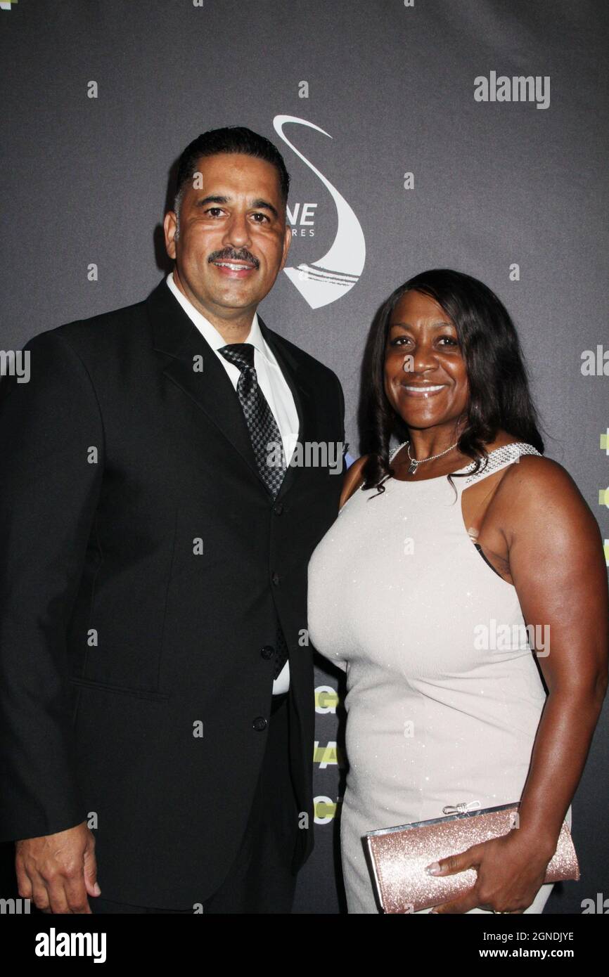 Eric Strong, CeeCee Strong 09/14/2021 El estreno mundial de 'Eating our Way to Extinction' en Wisdome L.A. en Los Angeles, CA Foto de Izumi Hasegawa / HollywoodNewsWire.net Foto de stock