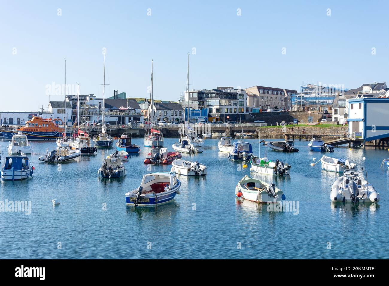Puerto de Portrush, Portrush (Port Rois), Condado de Antrim, Irlanda del Norte, Reino Unido Foto de stock