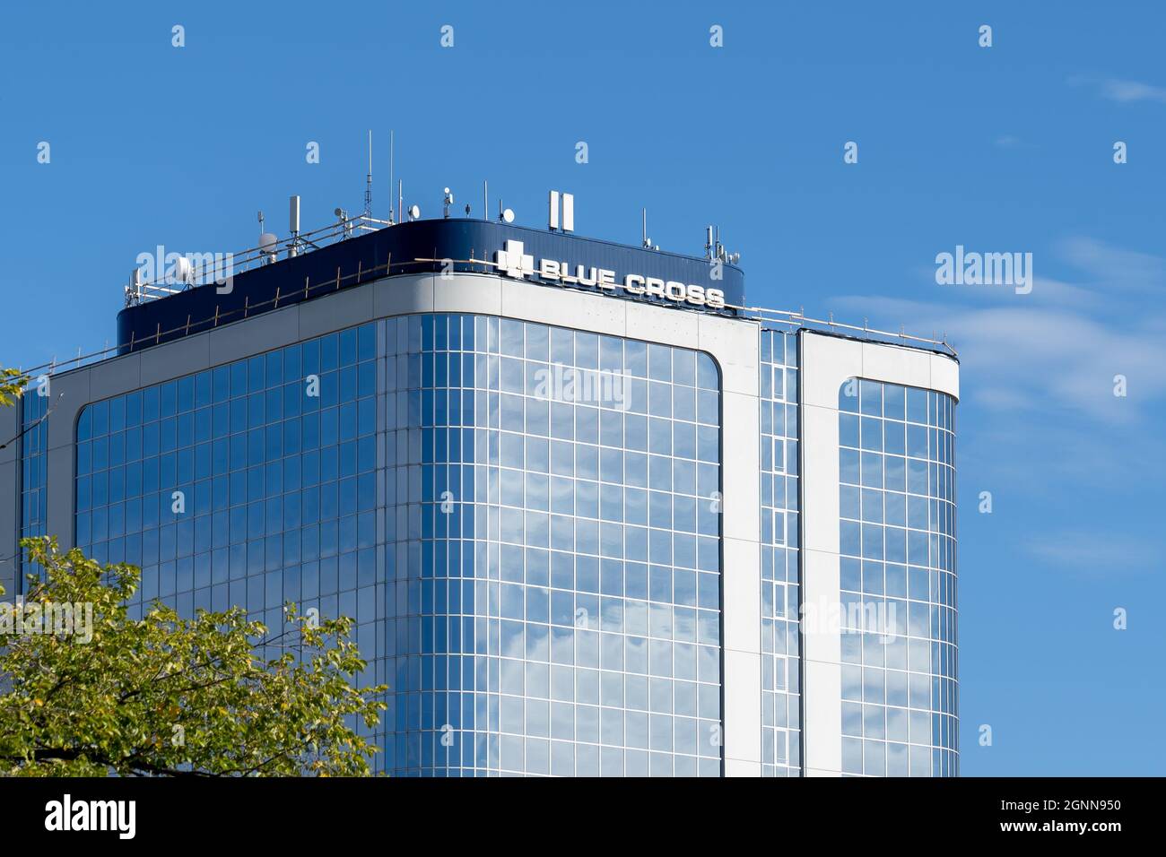 Etobicoke, Toronto, Canadá - 26 de septiembre de 2021: Edificio de oficinas  Blue Cross en Etobicoke, Toronto, Canadá Fotografía de stock - Alamy